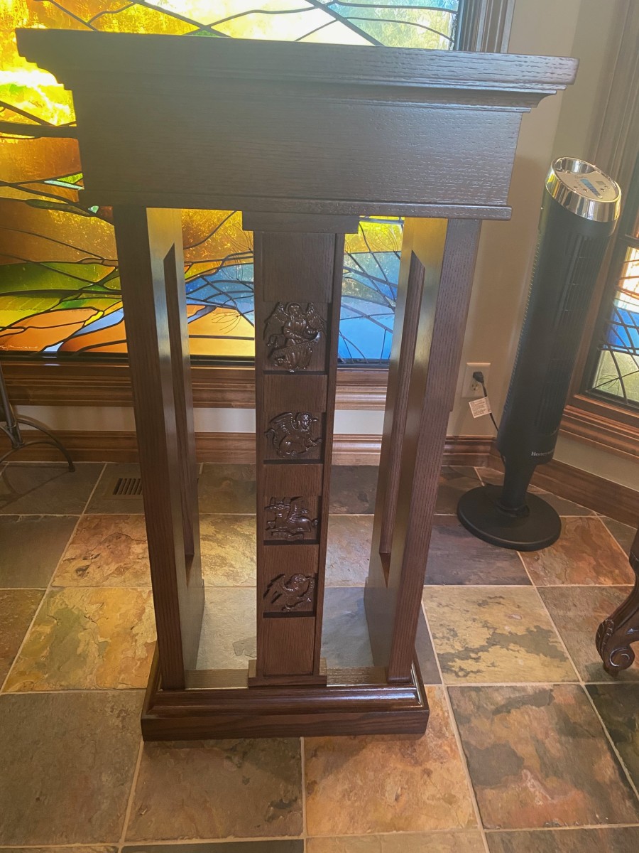 Private Chapel Ambo